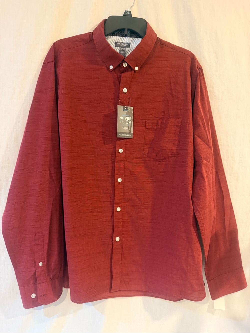 Men’s Van Heusen Dress Shirt